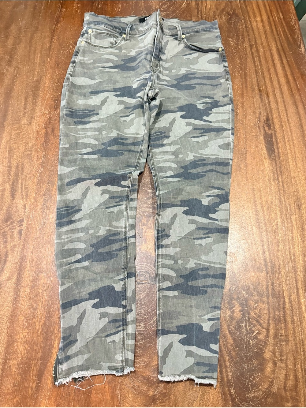 Express Camo Ankle-Zip Skinny Jeans 12R
